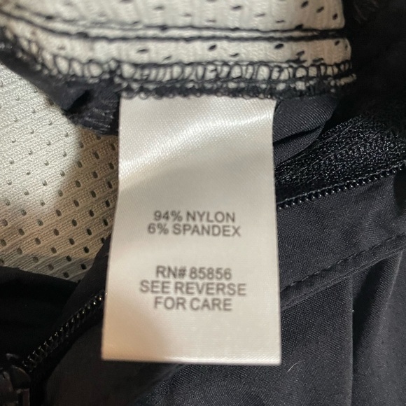 Gander Mountain Guide Series Convertible Nylon Pant Short Sz 10 Dark Blue Hiking - Picture 8 of 12